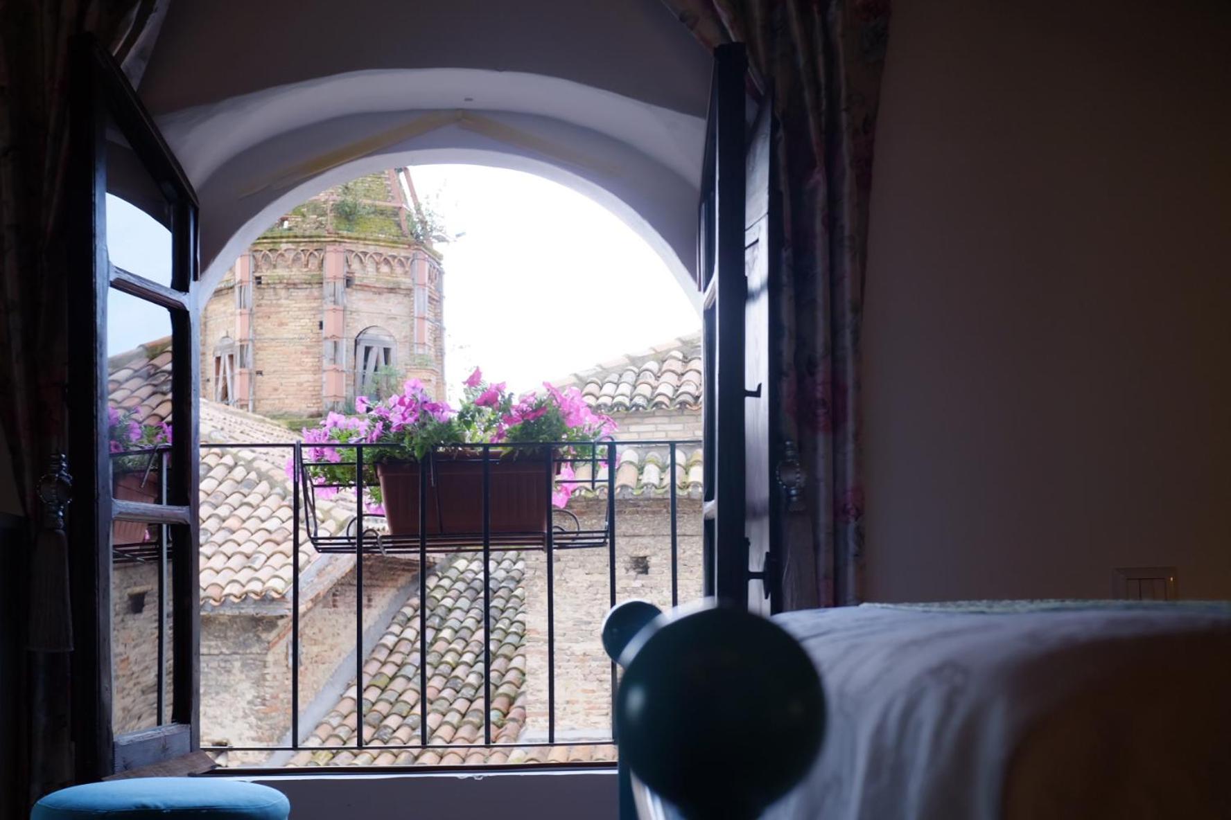 Dimora Amina Bed & Breakfast Loreto Aprutino Eksteriør bilde